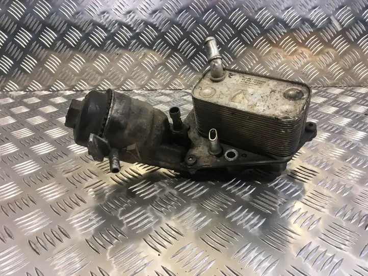 Opel Astra H (2004 - 2009) 5989070241 Кронштейн масляного фильтра — фото 1