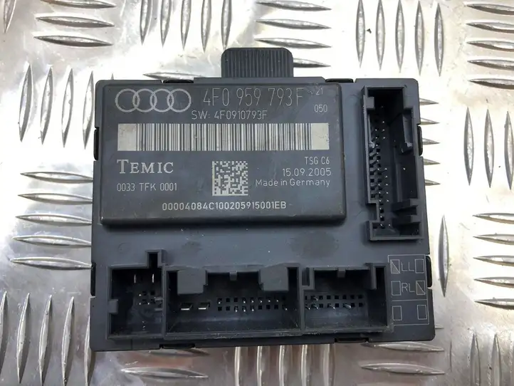 Audi A6 S6 C6 4F (2004 - 2008) 4F0959793F Блок управления дверью — фото 2