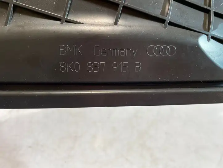 Audi A4 S4 B8 8K (2007 - 2011) 8K0837915B Прочие детали салона — фото 2
