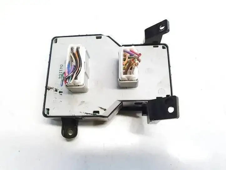 Honda FR-V (2004 - 2009) sjdm27708 Кнопка стеклоподъемников — фото 3