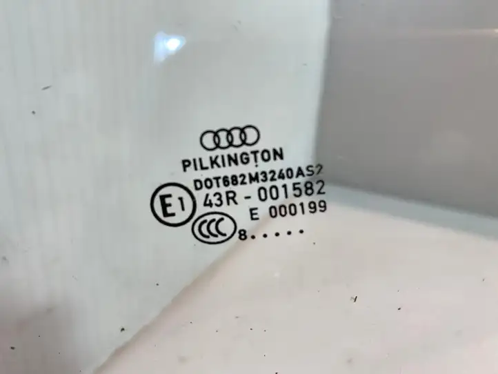 Audi A4 S4 B8 8K (2007 - 2011) Стекло задней двери — фото 3