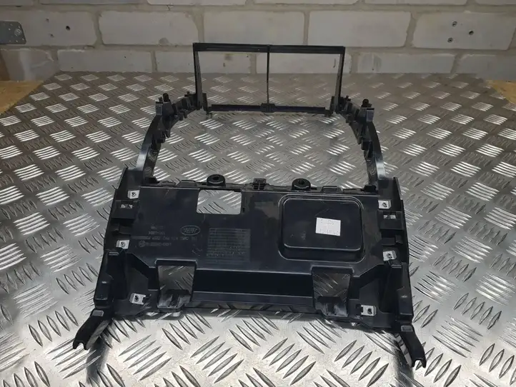 Land Rover Range Rover Sport L494 (2009 - 2013) AH3204567A Другая деталь консоли (туннеля) — фото 1