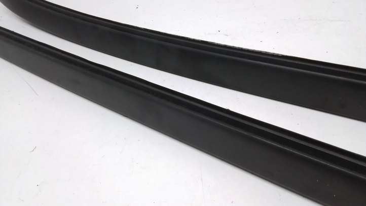 Volvo XC60 (2008 - 2013)  30754527 Звукоизоляция крыши