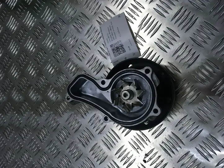 Honda Civic (2006 - 2011) насос охлаждения — фото 3