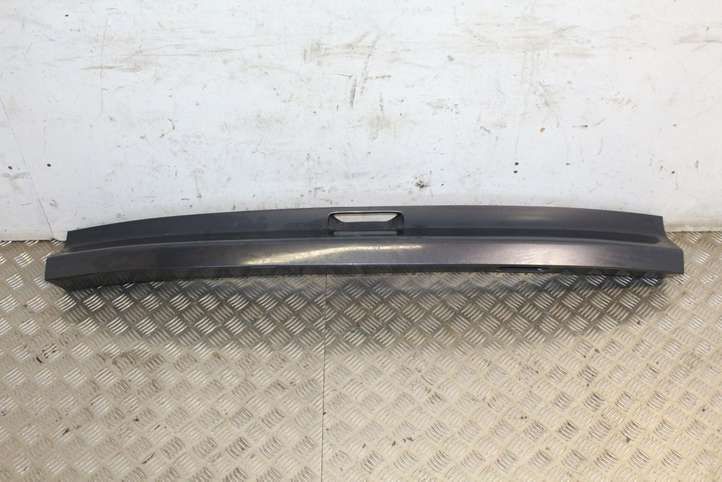 Honda CR-V (2006 - 2009)  74895-SWW-A010-M1 Обшивка крышки багажника