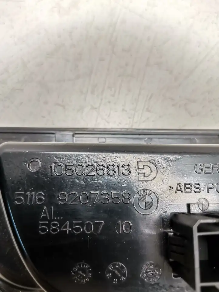 BMW 3 F30 F35 F31 (2012 - 2018) 9207358 Прочие детали салона — фото 3
