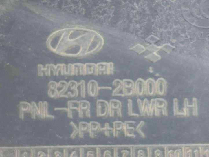 Hyundai Santa Fe (2005 - 2009)  823012B1901J Обшивка передней двери