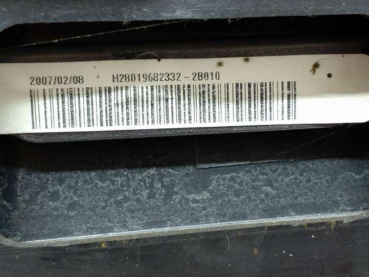 Hyundai Santa Fe (2005 - 2009)  823012B1901J Обшивка передней двери