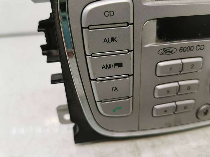 Ford Mondeo MK IV (2007 - 2014)  8S7T18C815AA Радио/ проигрыватель CD/DVD / навигация