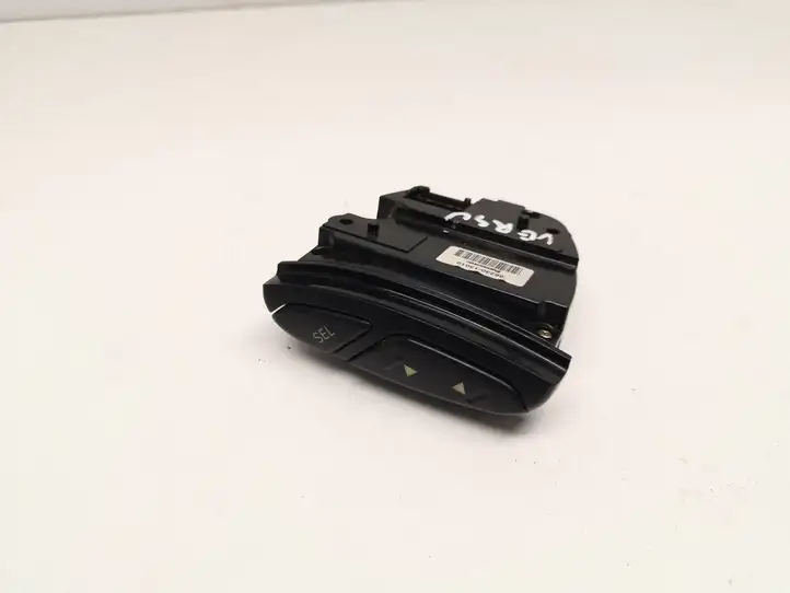 Toyota Avensis Verso (1995 - 2001) 8623013010 Мултифункционный включатель управления / ручка — фото 3