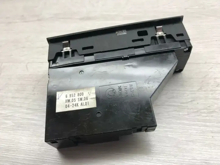 BMW X5 E53 (1999 - 2006) 6952800 Кнопка стеклоподъемников — фото 3