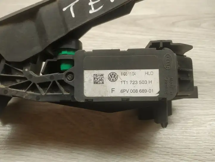 Volkswagen PASSAT B7 (2011 - 2014) 6PV00868901 Педаль акселератора — фото 4