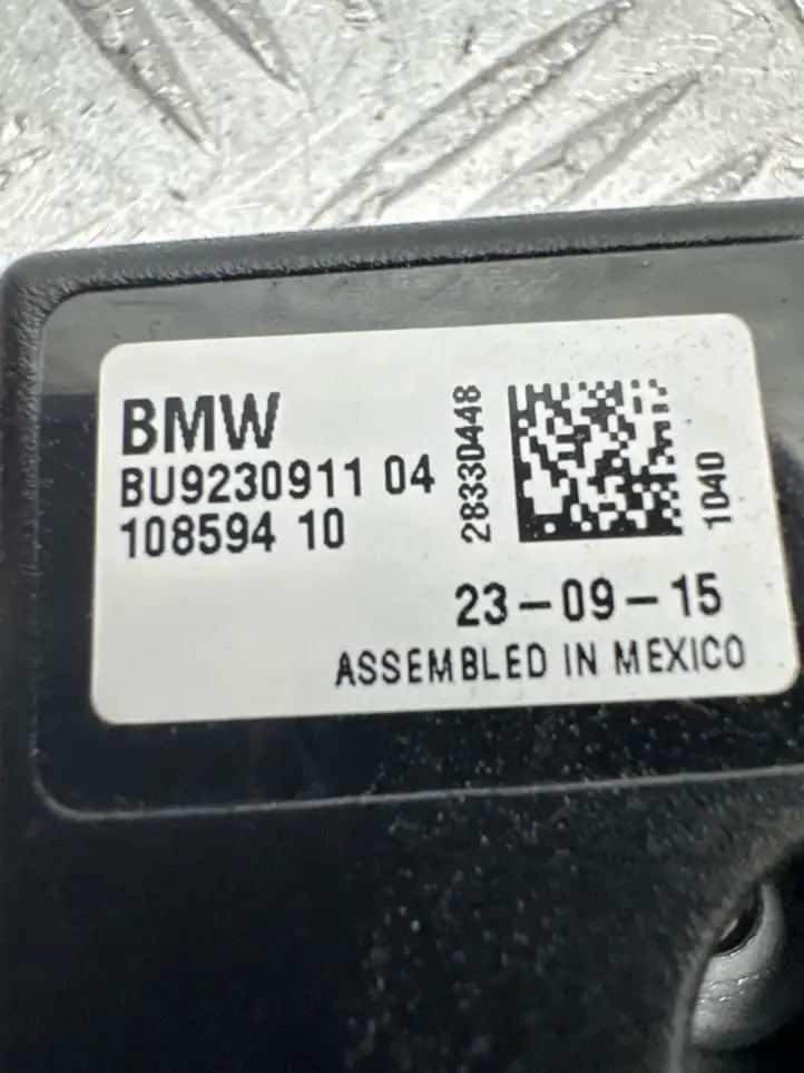 BMW X5 F15 (2013 - 2017) 10859410 Блок управления антеннами — фото 2