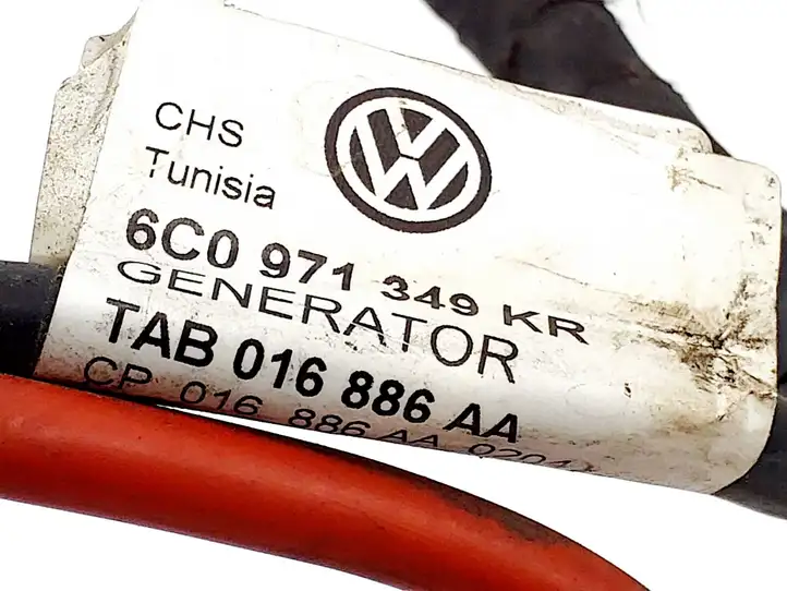 Skoda Fabia Mk3 (NJ) (2015 - 2021) 6C0971349KR Плюсовой провод аккумулятора — фото 9