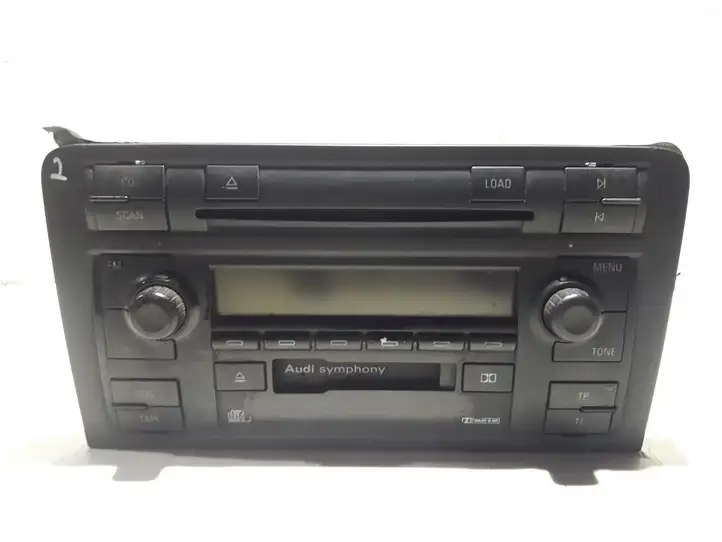 Audi A3/S3 8L (2000 - 2003) 8P0035195 Магнитола / мультимедийная система — фото 1