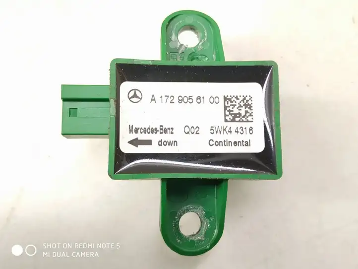 Mercedes-Benz C W204 (2007 - 2014) Датчик удара SRS — фото 2