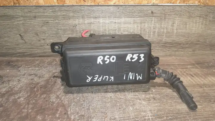 Mini One Cooper R50-53 (2000 - 2012) 690660405 Блок предохранителей — фото 1