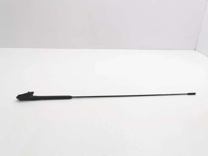 Ford Kuga I Radio antena