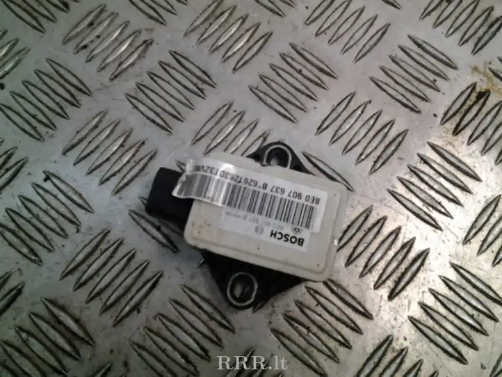 Audi RS 4 (2005 - 2009)  8E0907637B Датчик наклона
