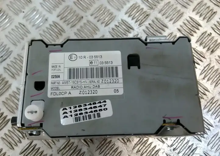 Ford Fiesta (2013 - 2017) AM5T18C815HN Магнитола / мультимедийная система — фото 3
