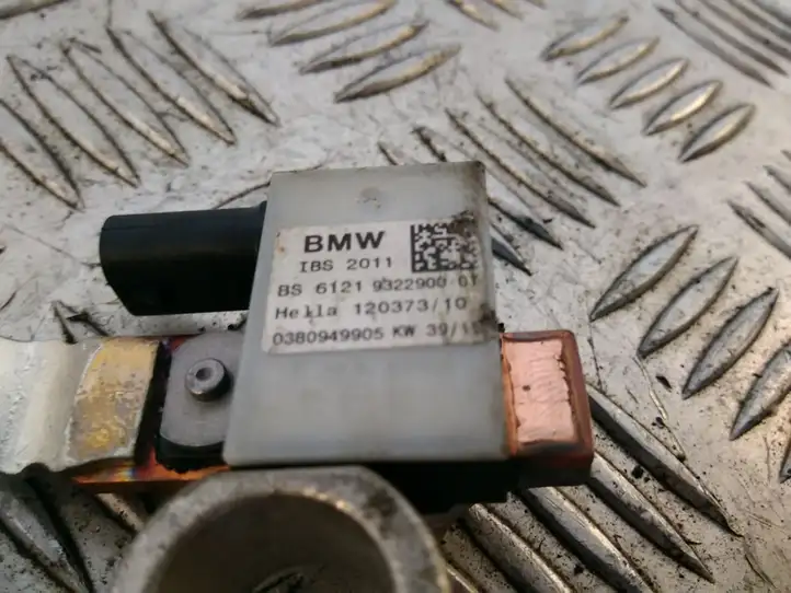 BMW 4 F32 F33 (2013 - 2017) 9322900 Минусовой провод аккумулятора — фото 2