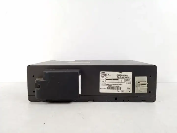 Toyota Corolla E120 E130 (2000 - 2004) 08601-00911 CD/DVD чейнджер — фото 2