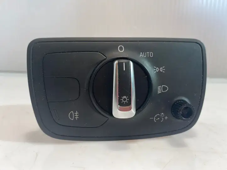 Audi A6 C7 (2011 - 2014) 4G0941531D Включатель фонарей — фото 1