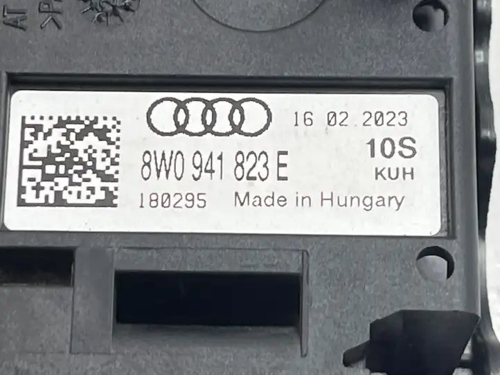 Audi A4 S4 B9 8W (2019 - ) 8W0941823E Клеммный узел плюсовых проводов — фото 5