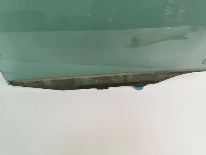 Toyota Avensis T220 (2000 - 2003) Стекло задней двери — фото 4