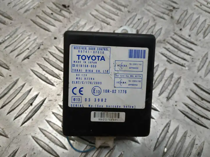 Toyota Corolla Verso AR10 (2004 - 2009) 897410F010 Блок управления центральным замком — фото 2