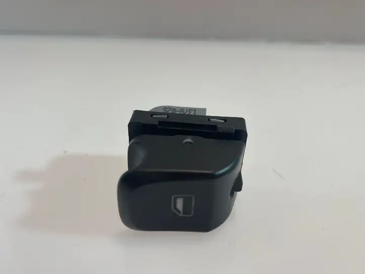 Audi S5 8T (2007 - 2011) 8K0959855A Кнопка стеклоподъемников — фото 1