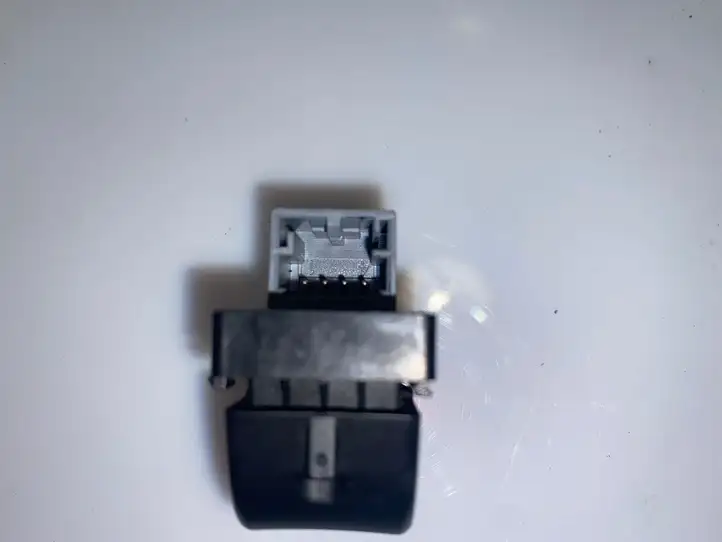Audi S5 8T (2007 - 2011) 8K0959855A Кнопка стеклоподъемников — фото 2