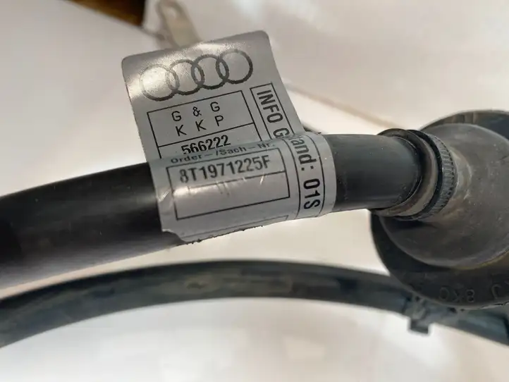 Audi S5 8T (2007 - 2011) 8T1971225F Плюсовой провод аккумулятора — фото 2