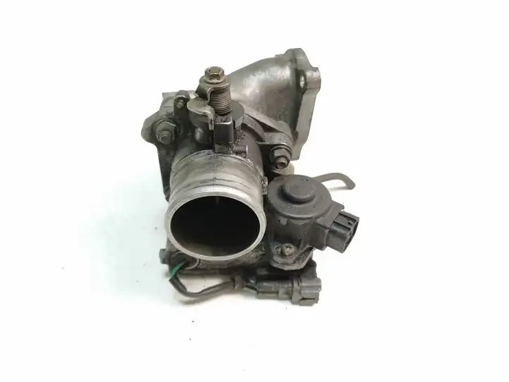 Toyota Avensis T220 (2000 - 2003) 8967221020 Дроссельная заслонка — фото 1