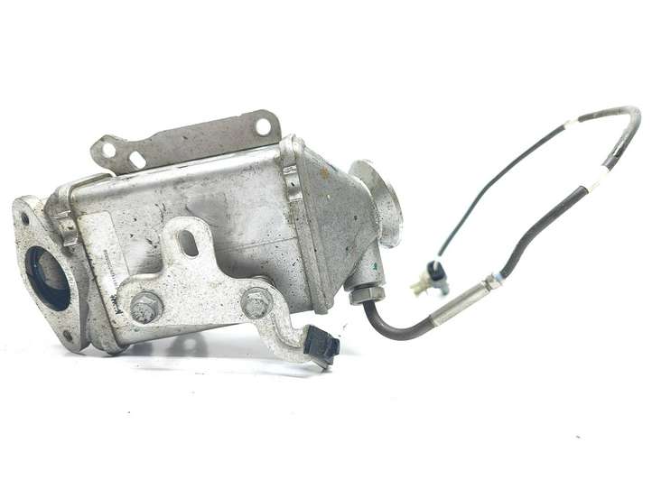 Opel Corsa E (2014 - 2019)  55249454 Охладитель EGR