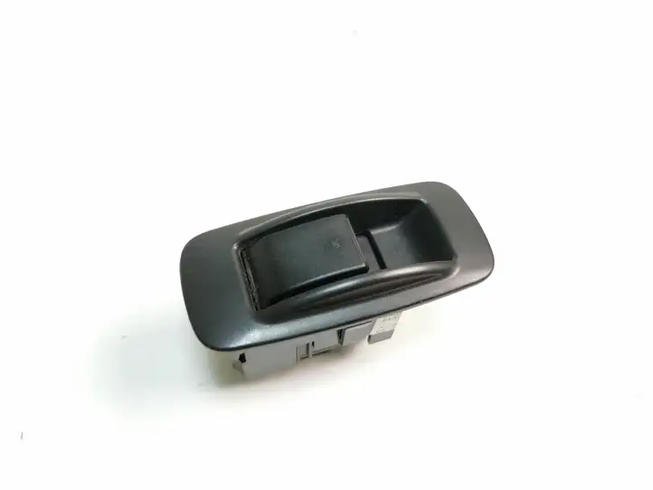 Toyota Corolla Verso AR10 (2004 - 2009) 848100F010 Блок кнопок стеклоподъемников — фото 2