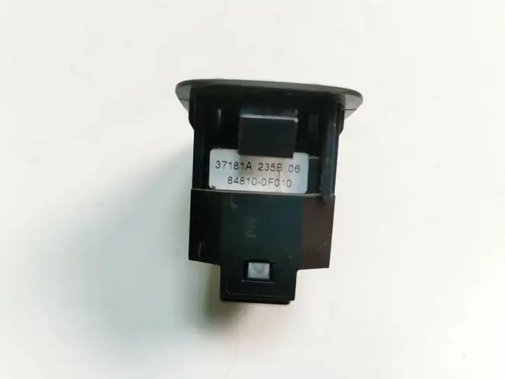 Toyota Corolla Verso AR10 (2004 - 2009) 848100F010 Блок кнопок стеклоподъемников — фото 5