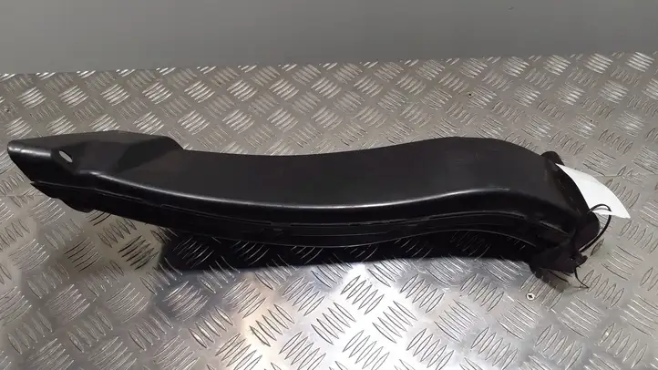 BMW 2 F45 (2014 - 2021) 7302523 Воздуховод охлаждения тормозов — фото 2