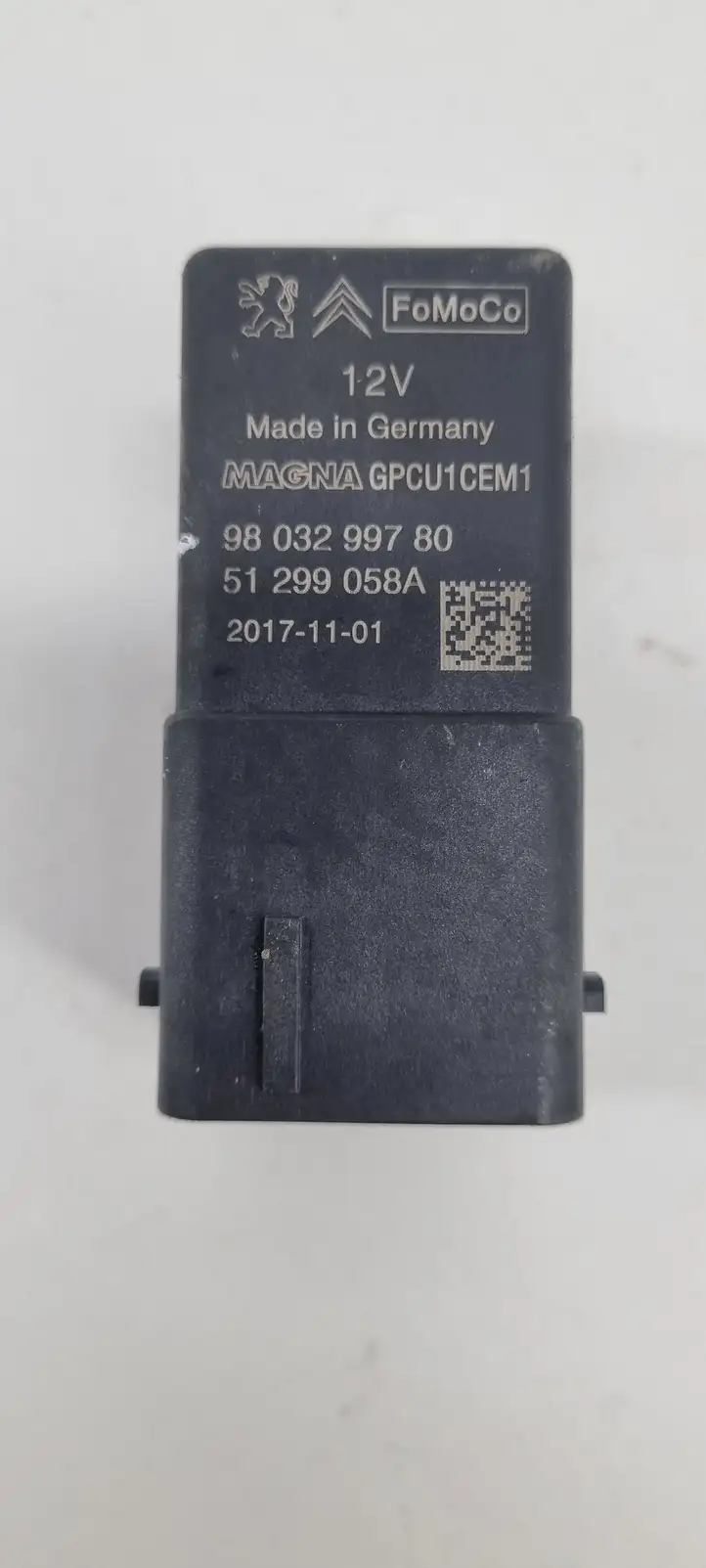 Peugeot 3008 II (2016 - 2023) 9803299780 Реле накала свечей — фото 1