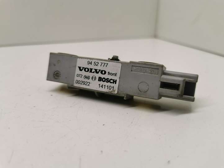 Volvo V70 (2000 - 2004)  9452777 Датчик удара надувных подушек