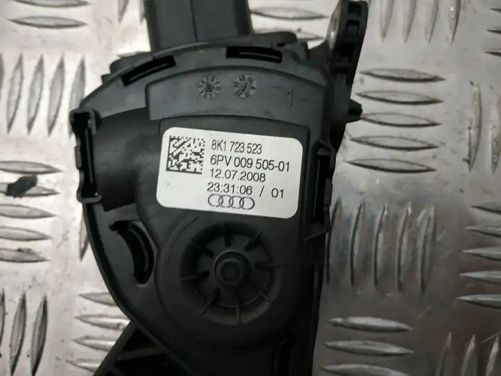Audi A4 S4 B8 8K (2011 - 2015) 8K1723523 Педаль акселератора — фото 2