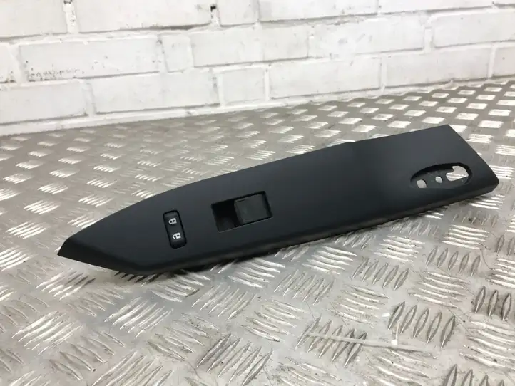 Lexus CT 200H (2010 - 2013) 7423176010 Кнопка стеклоподъемников — фото 1