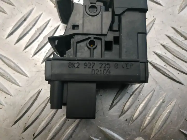 Audi A4 S4 B8 8K (2007 - 2011) 8K2927225B Кнопка ручного тормоза — фото 2