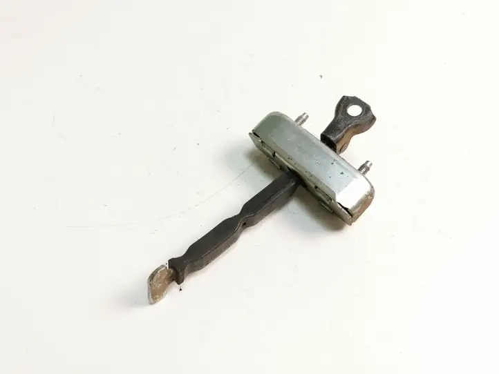 Toyota Corolla Verso AR10 (2004 - 2009) Ограничитель задней двери — фото 3
