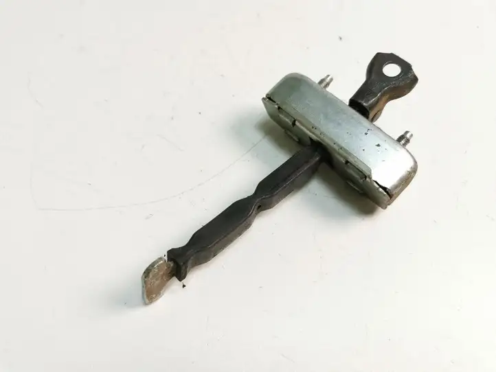Toyota Corolla Verso AR10 (2004 - 2009) Ограничитель задней двери — фото 4