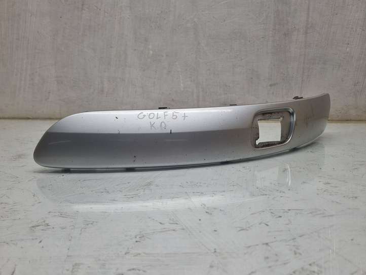 Volkswagen Golf Plus (2004 - 2008)  5M0807717H Молдинг переднего бампера