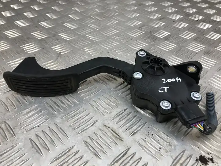 Lexus CT 200H (2013 - 2017) 7811076021 Педаль акселератора — фото 4