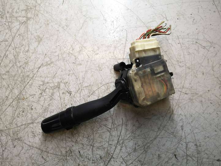Toyota Avensis T250 (2003 - 2006)  173650 Ручка поворотов/ фонарей
