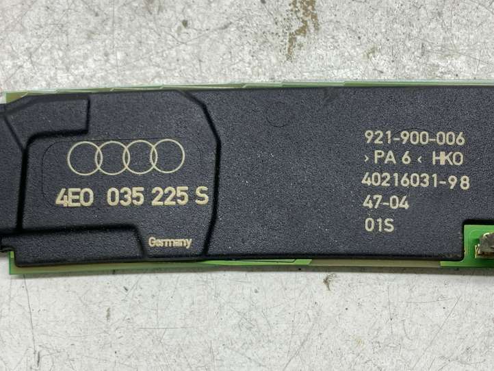 Audi A8 (2002 - 2005)  4E0035225S Усилитель антенны