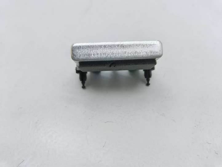 Mercedes-Benz E W212 (2009 - 2016)  A2218270042 Усилитель антенны